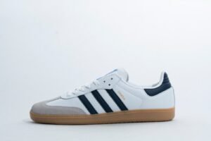 Retro Court Sneakers